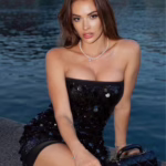 Julia women dating shorter men