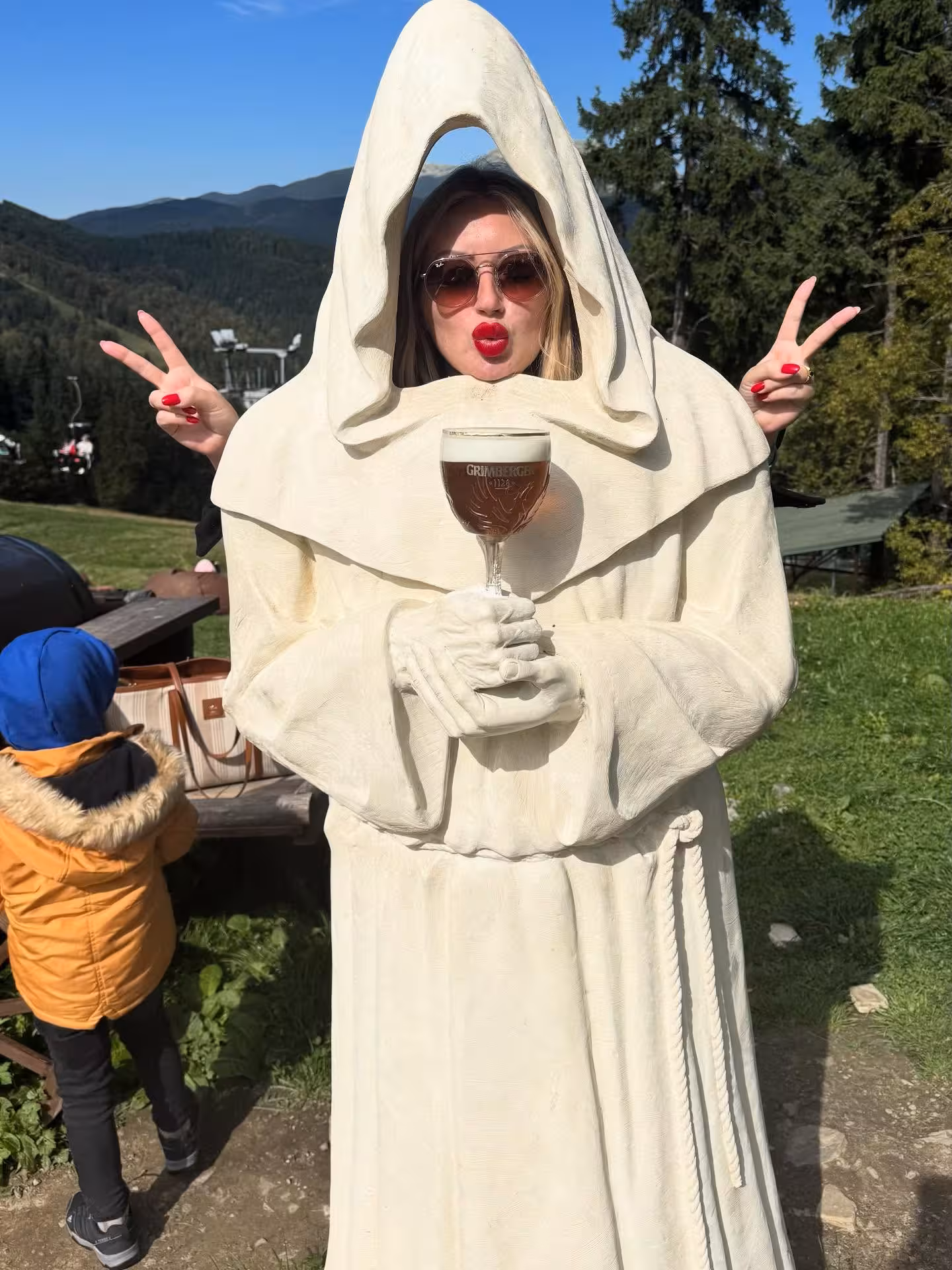 Browse Lady's Information