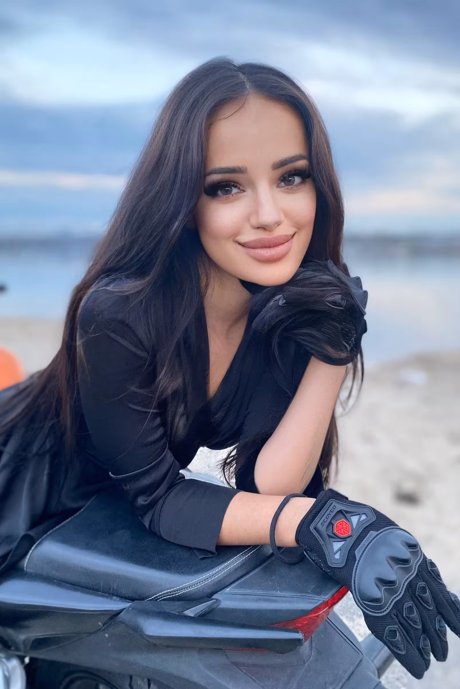 Understand Her Better