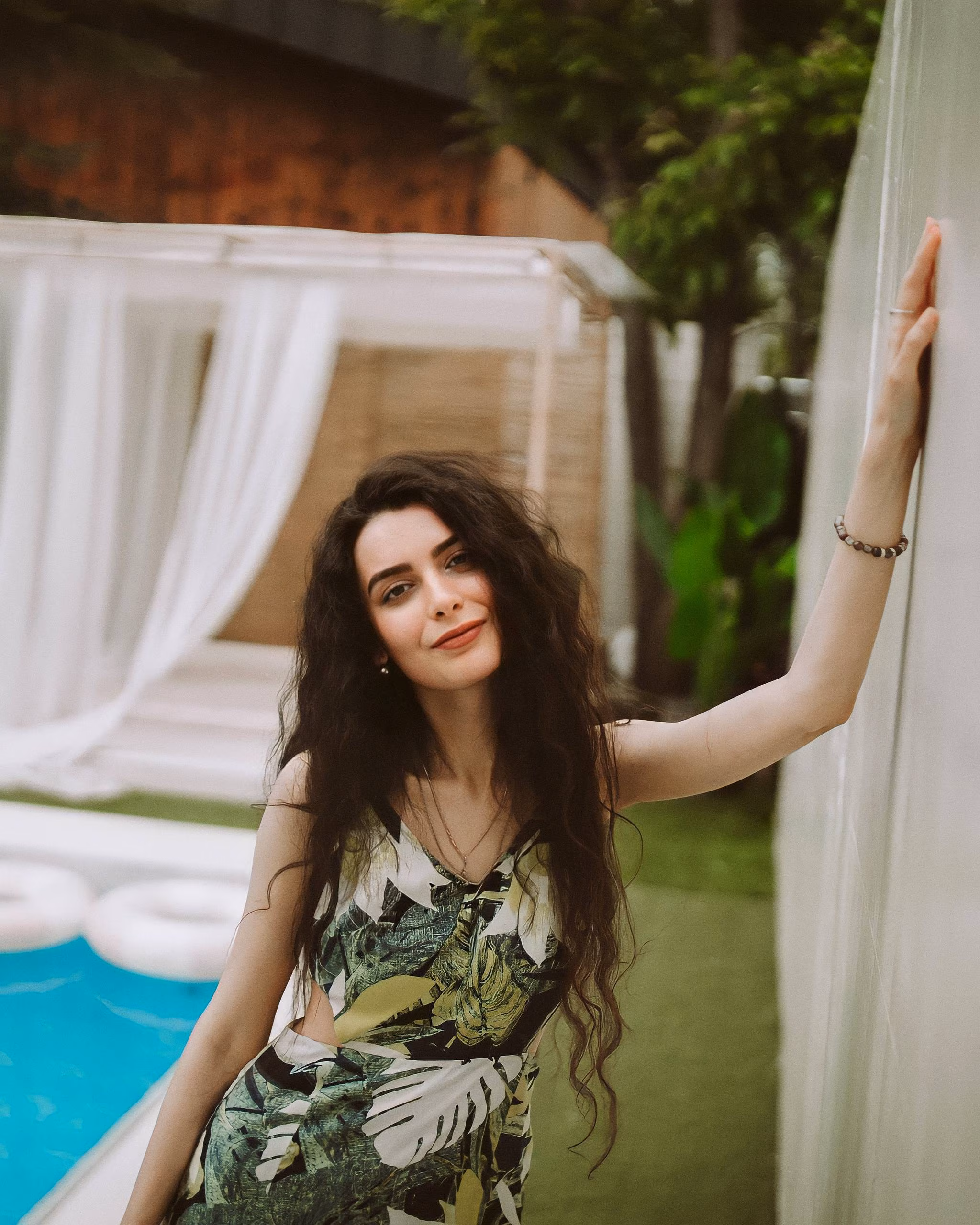Enter Lady's Portfolio