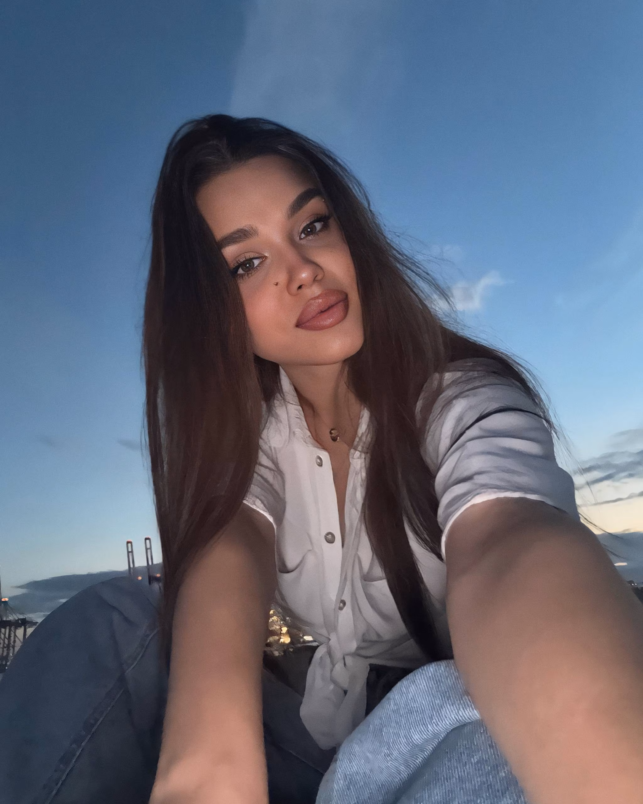 Browse Lady's Information