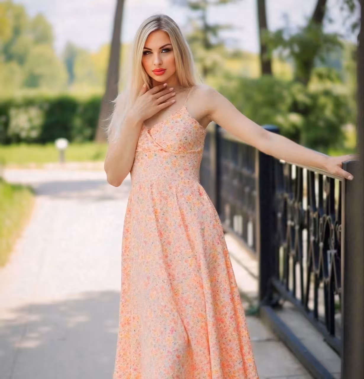 Access Woman's Details