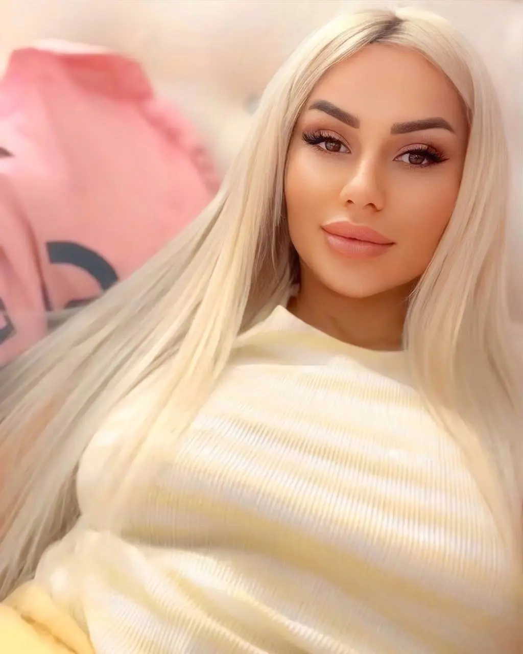 Access Woman's Details