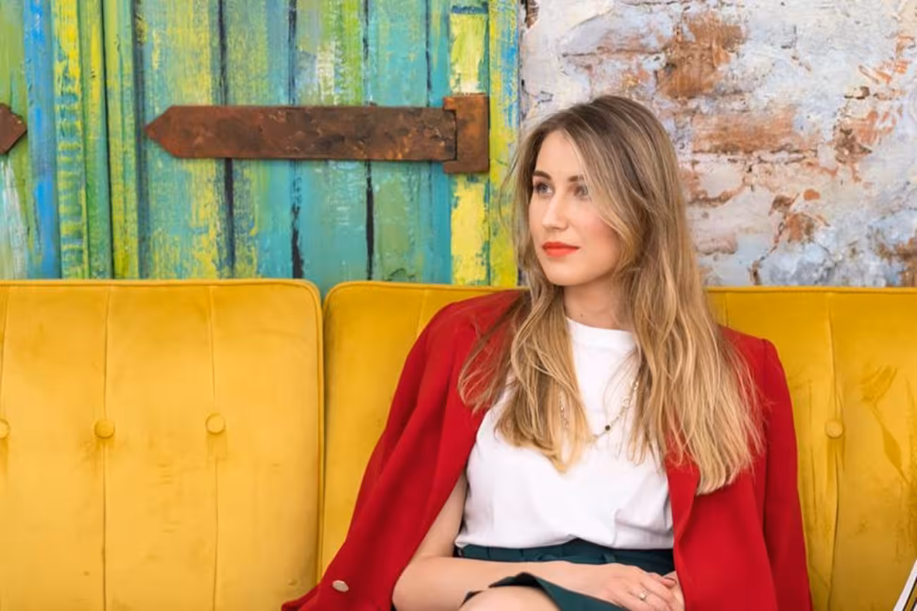 Understand Her Better