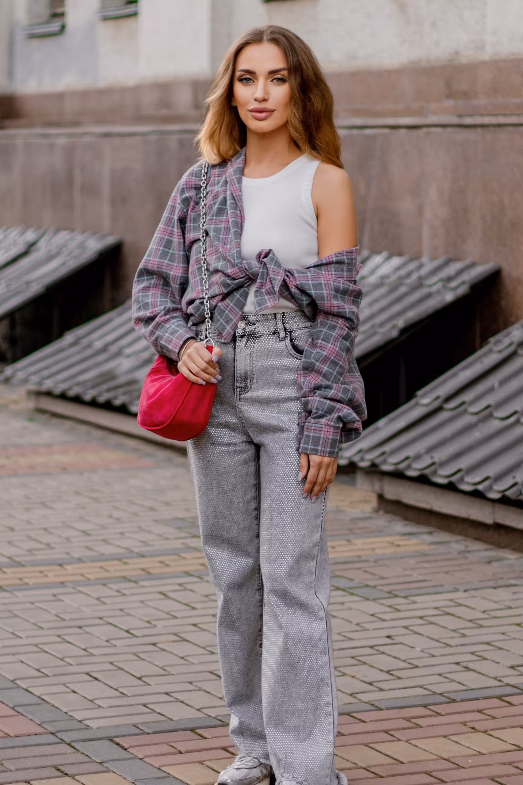 Access Woman's Details