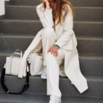 Anastasia dating leo women