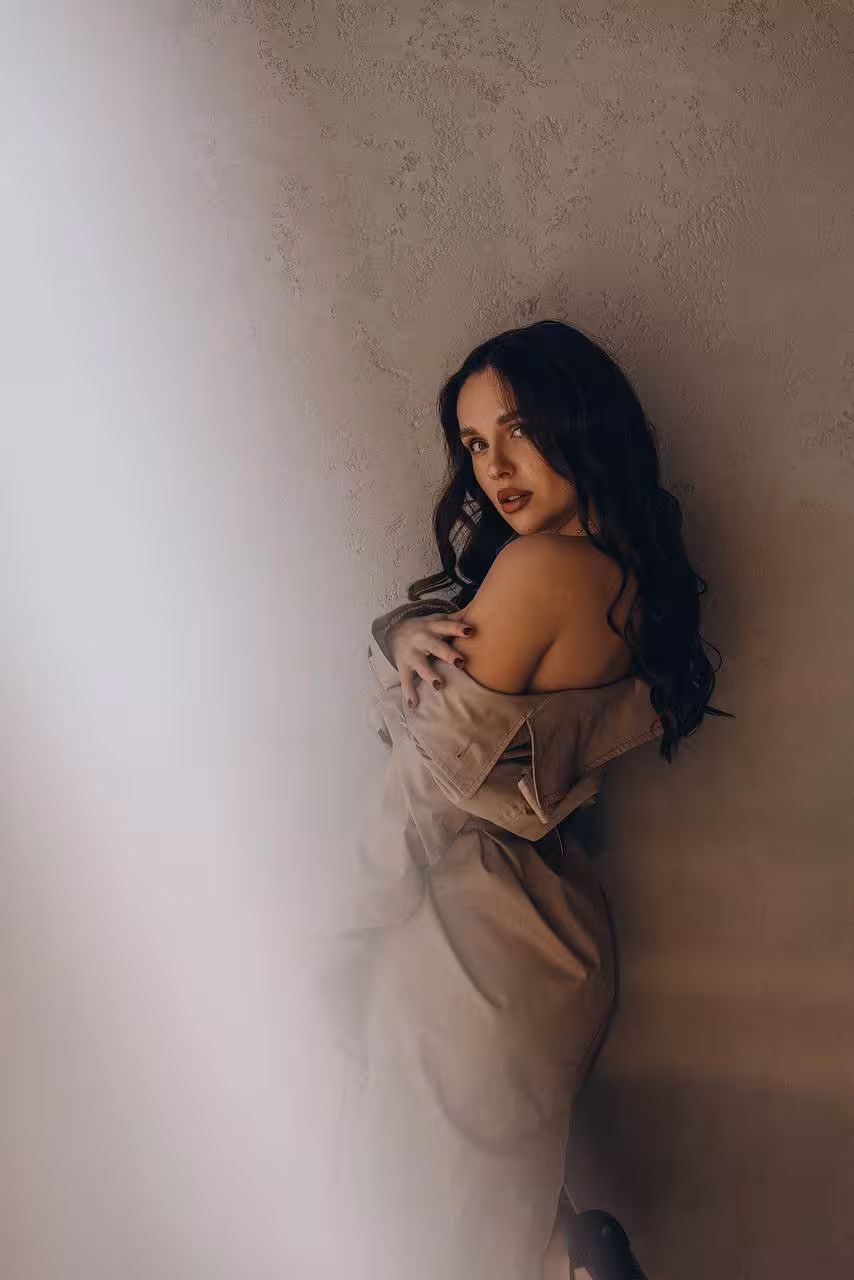 Browse Lady's Information