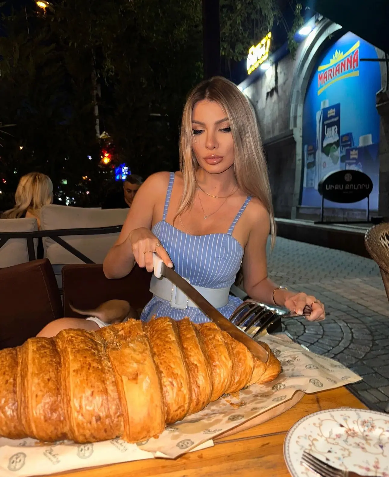 Access Woman's Details