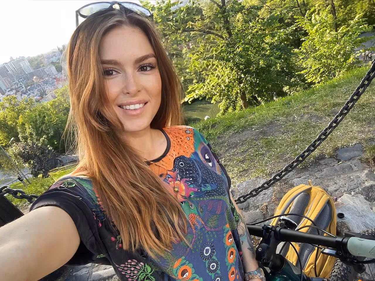 Enter Lady's Portfolio