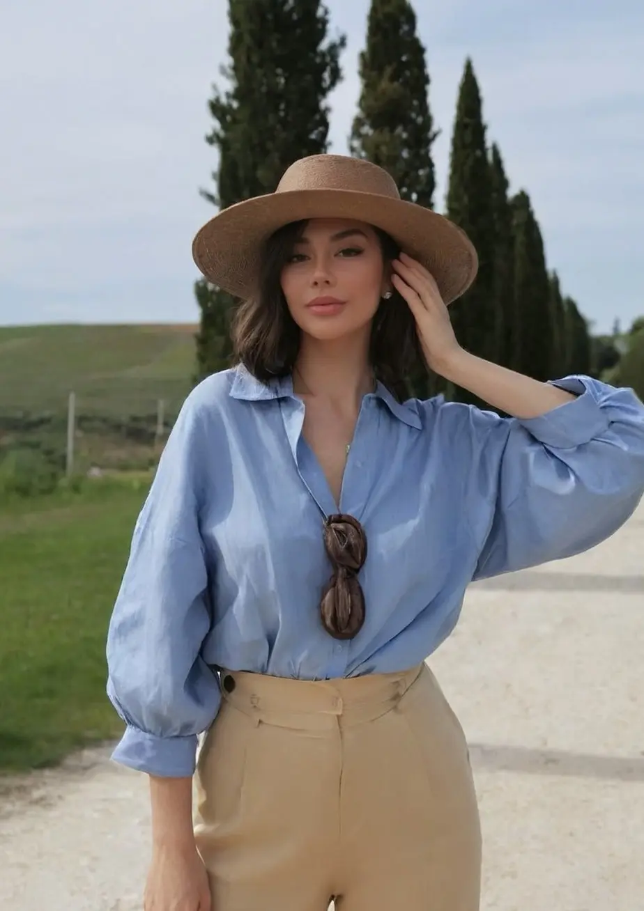 Access Woman's Details