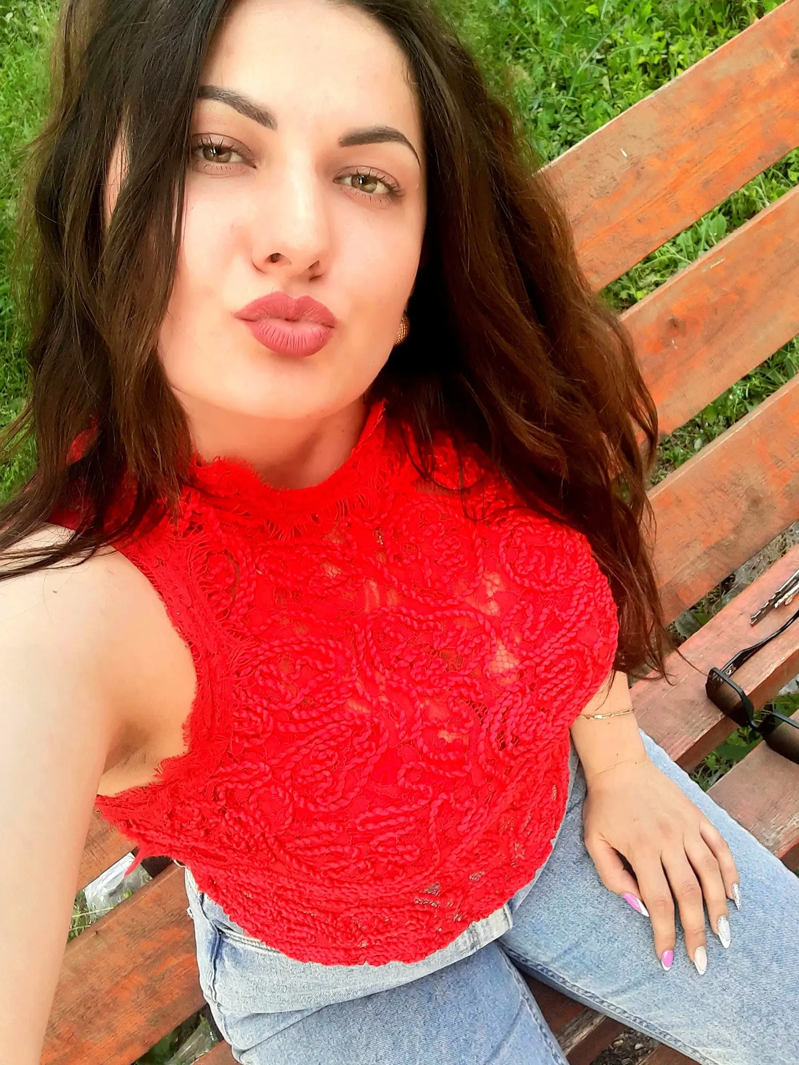 Understand Her Better