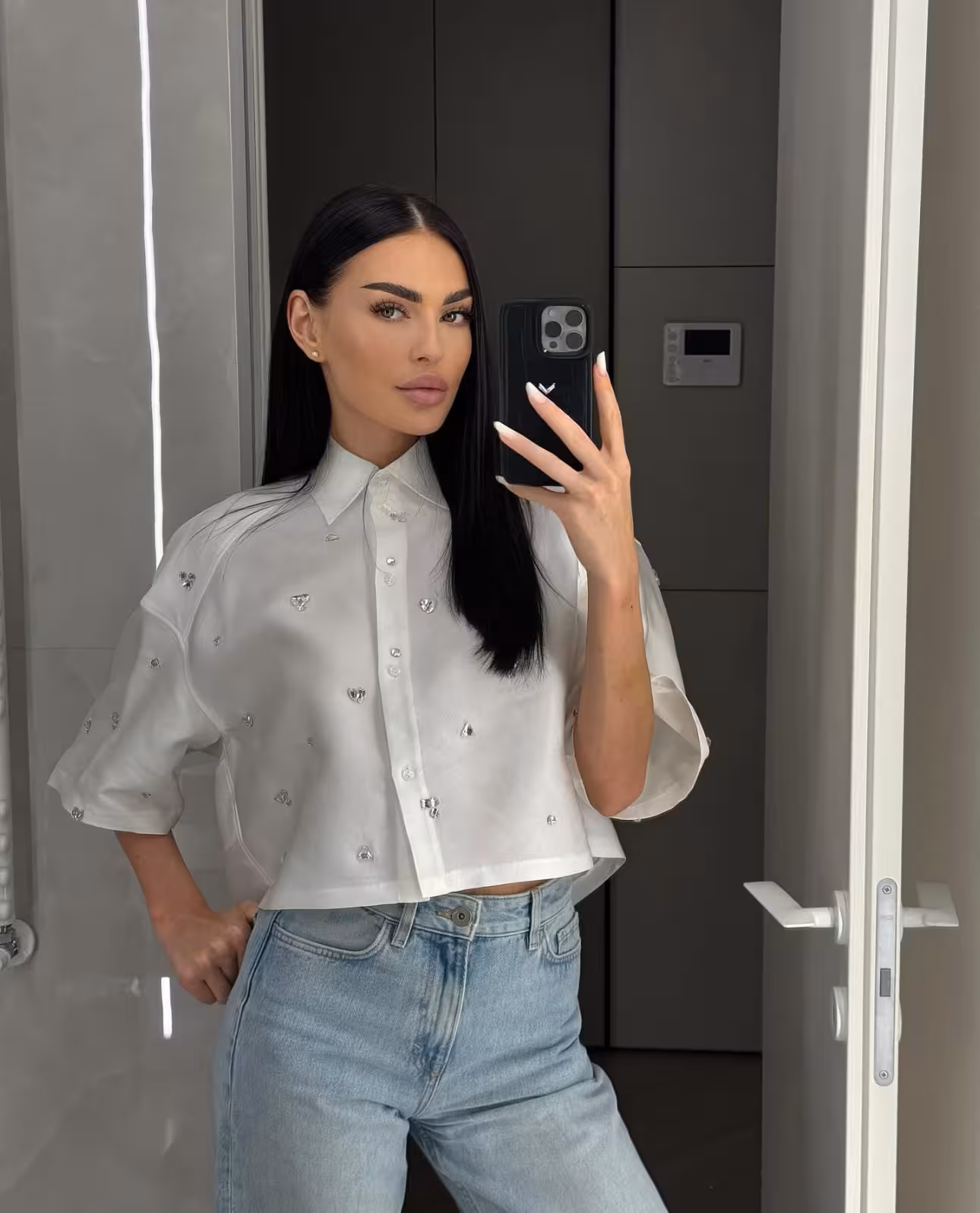 Browse Lady's Information