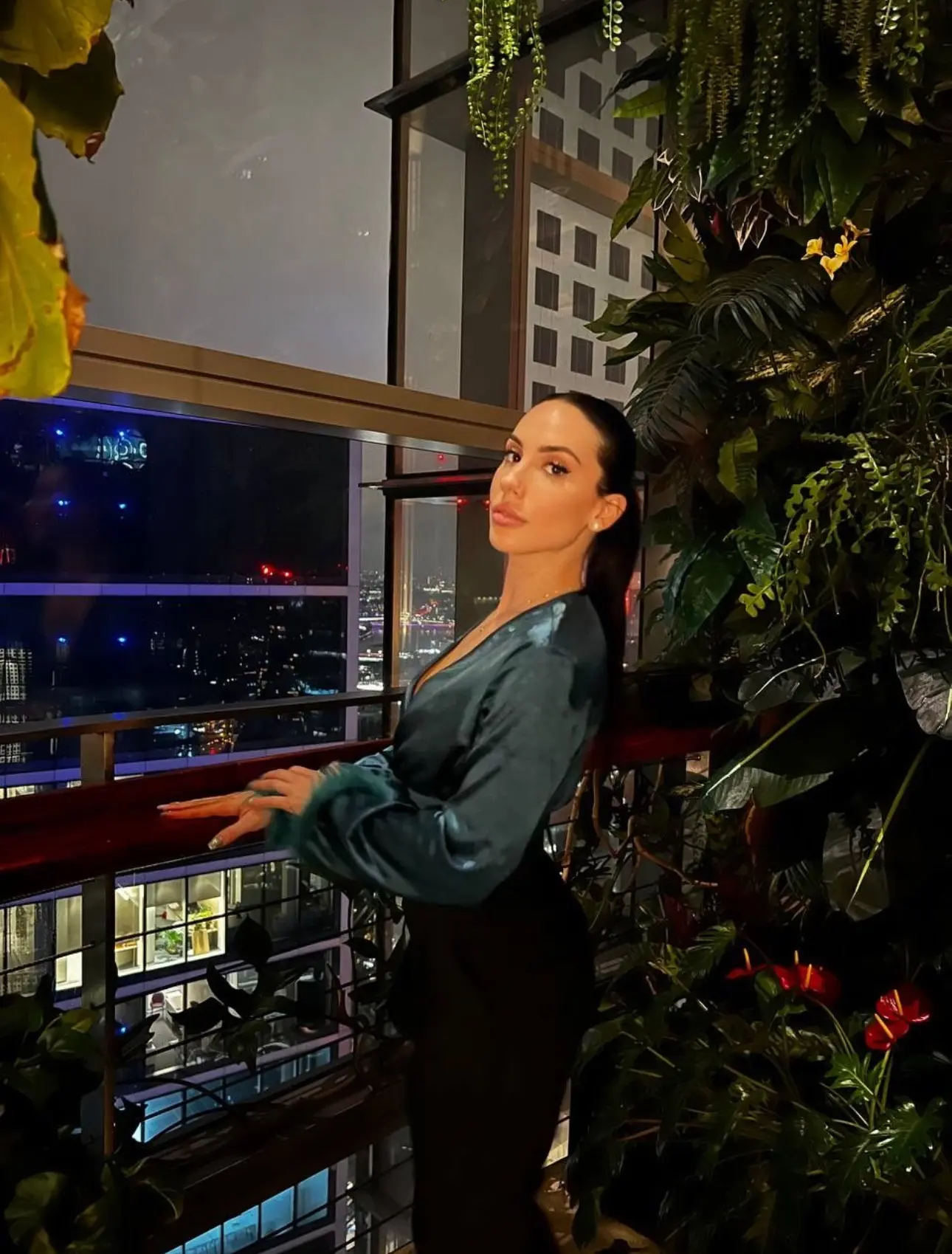 Enter Lady's Portfolio