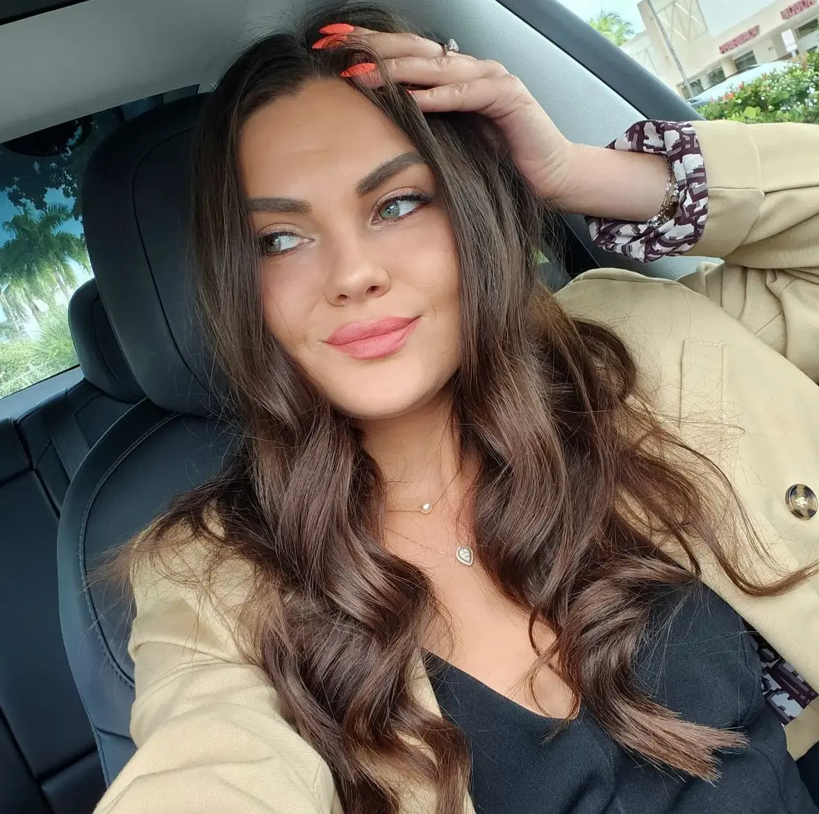 Understand Her Better