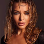 Alina women dating each other