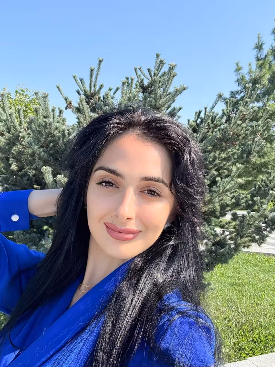 Access Woman's Details