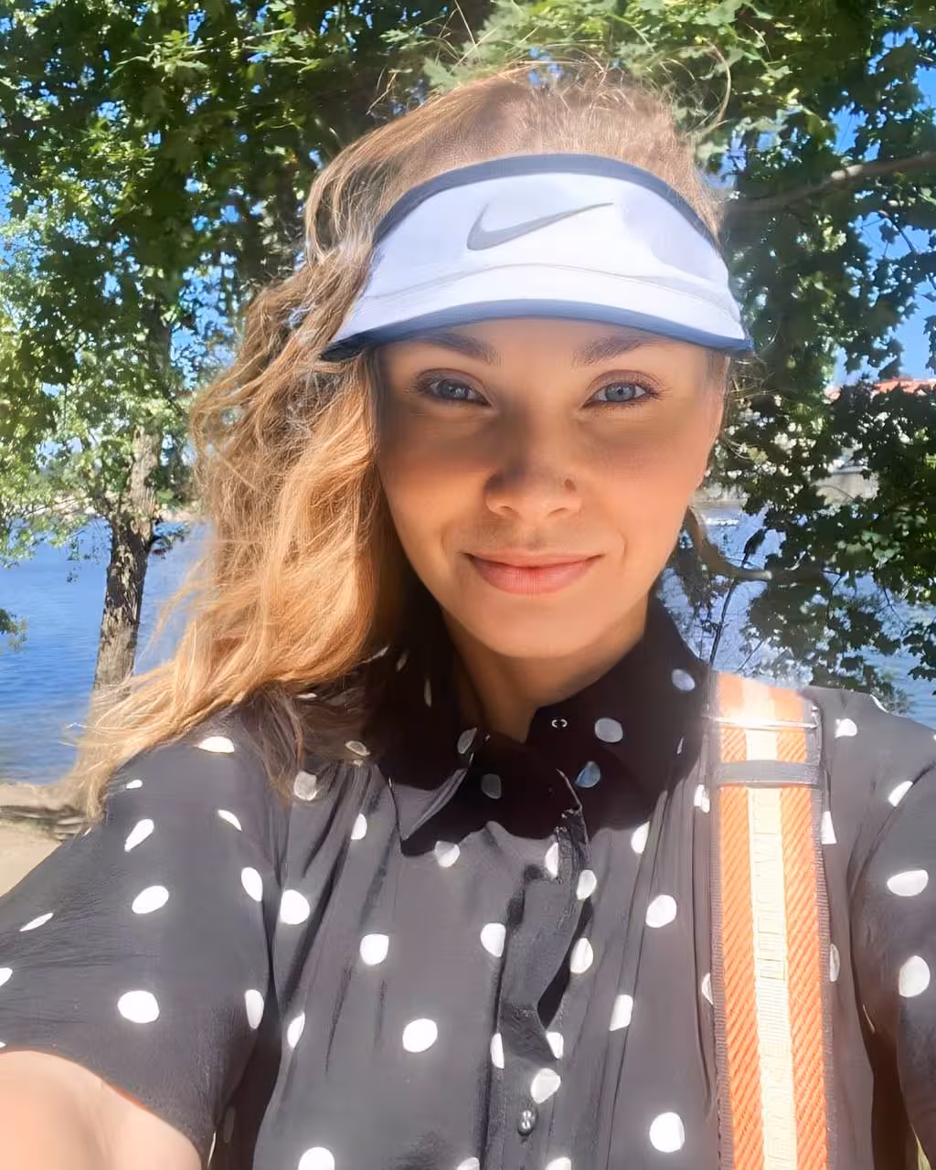 Access Woman's Details