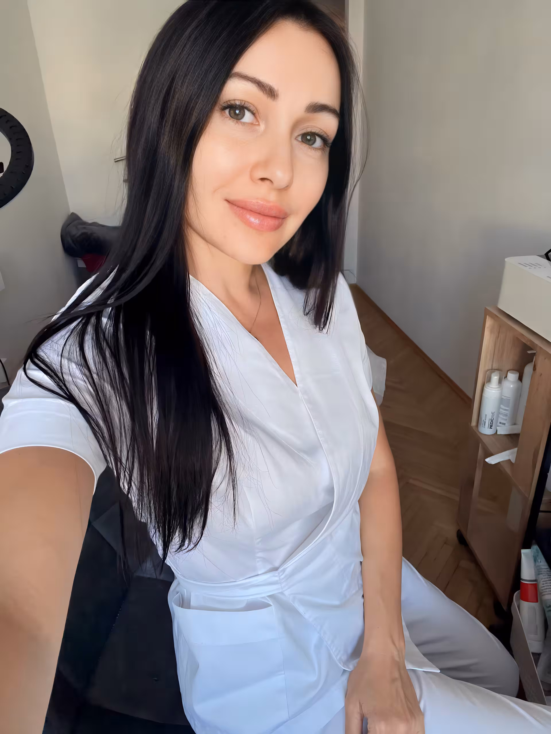 Enter Lady's Portfolio